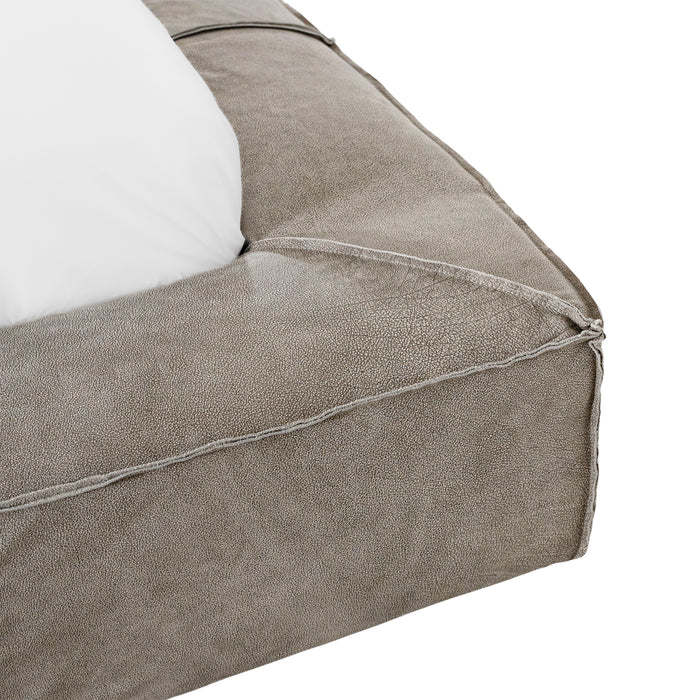 Harlow Bed | Leather