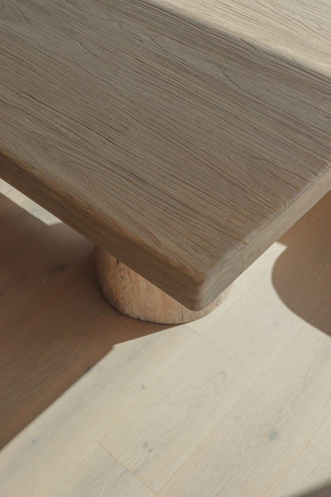 Lamu Dining Table