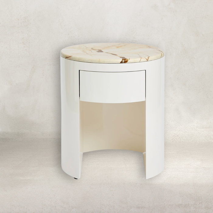 Malolo Bedside