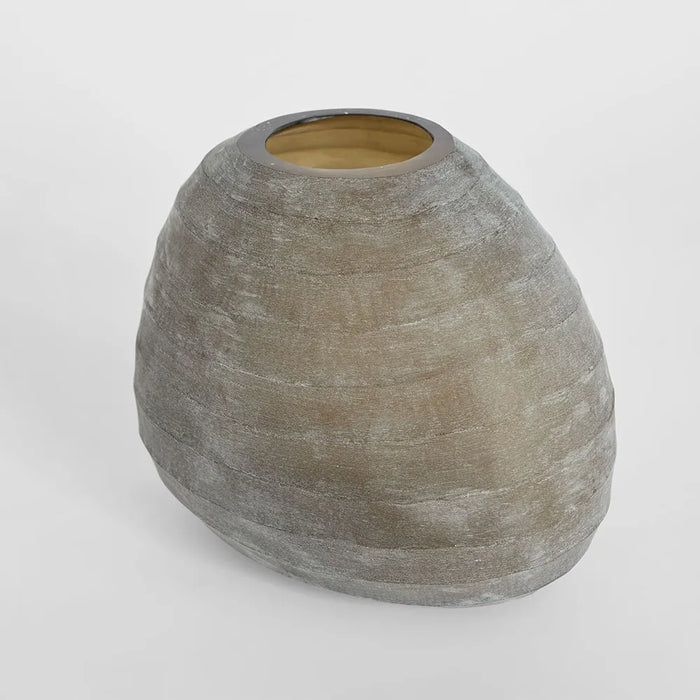 Nira Vase