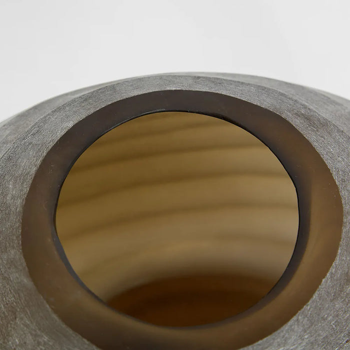 Nira Vase