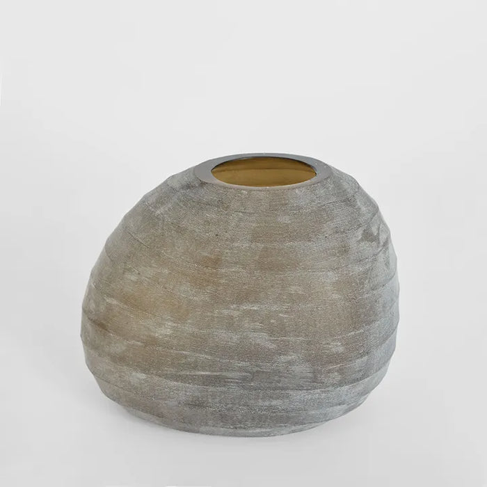 Nira Vase