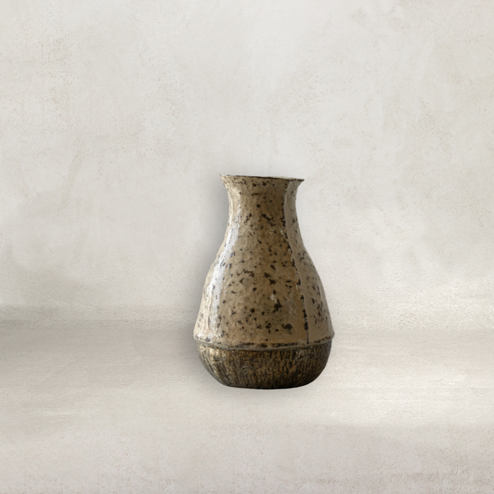 Chimbe Vase